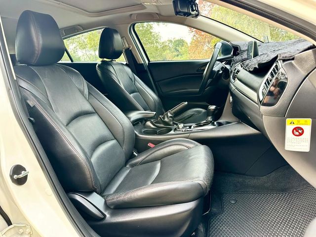 MAZDA馬自達 MAZDA 3  第6張相片