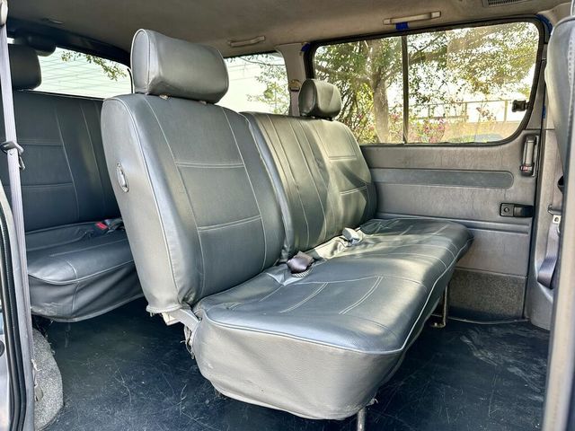 TOYOTA豐田 HIACE  第8張相片