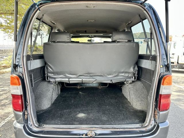 TOYOTA豐田 HIACE  第10張相片