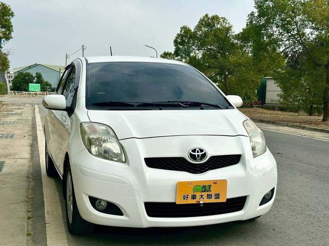 TOYOTA豐田 YARIS  第2張相片