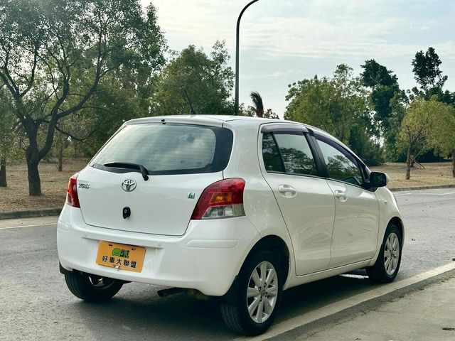 TOYOTA豐田 YARIS  第3張相片