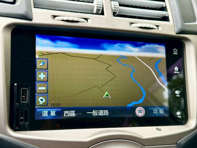 TOYOTA豐田 YARIS  第15張相片