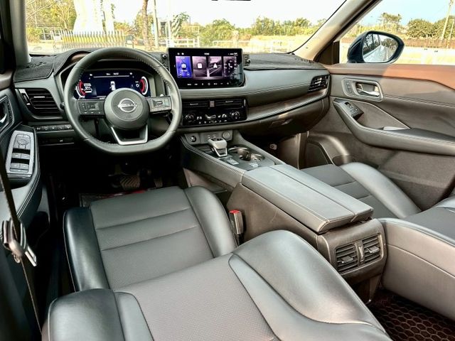 NISSAN日產 X-TRAIL  第13張相片