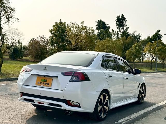 MITSUBISHI三菱 GRAND LANCER  第3張相片