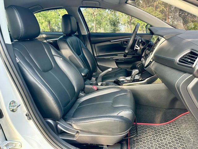 MITSUBISHI三菱 GRAND LANCER  第6張相片