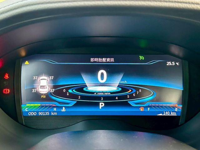 MITSUBISHI三菱 GRAND LANCER  第12張相片