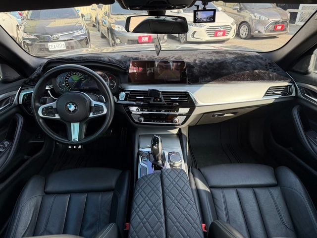 BMW寶馬 520I  第9張相片