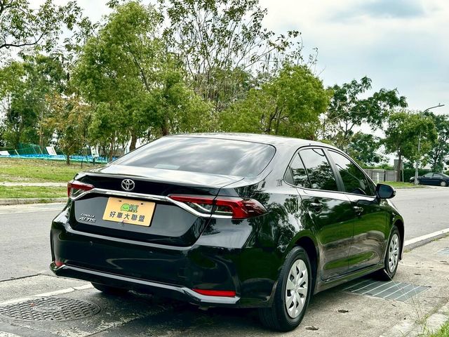 TOYOTA豐田 ALTIS  第3張相片