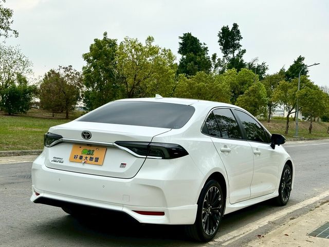 TOYOTA豐田 ALTIS  第3張相片
