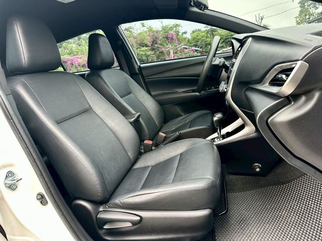 TOYOTA豐田 YARIS  第6張相片