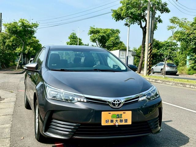TOYOTA豐田 ALTIS  第2張相片
