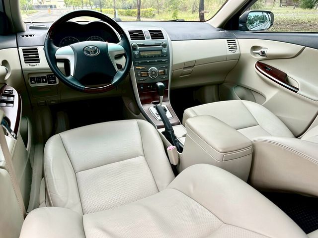 TOYOTA豐田 ALTIS  第10張相片
