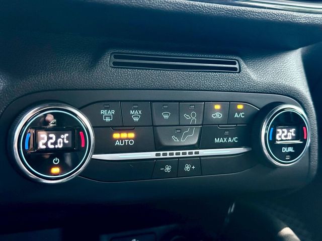 FORD福特 FOCUS ST  第14張相片