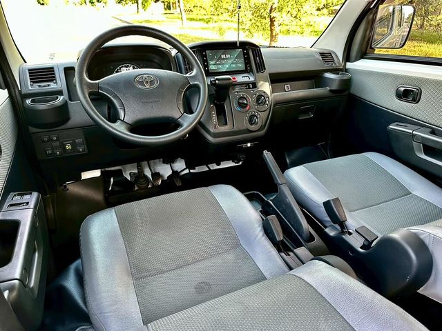 TOYOTA豐田 TOWN ACE  第10張相片