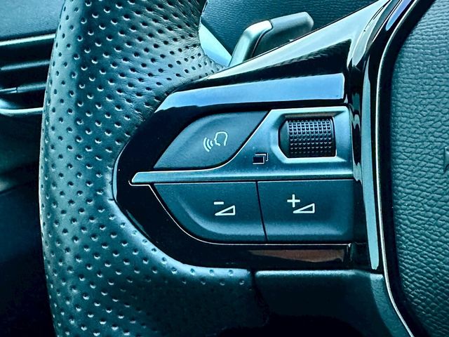 PEUGEOT寶獅 5008  第16張相片