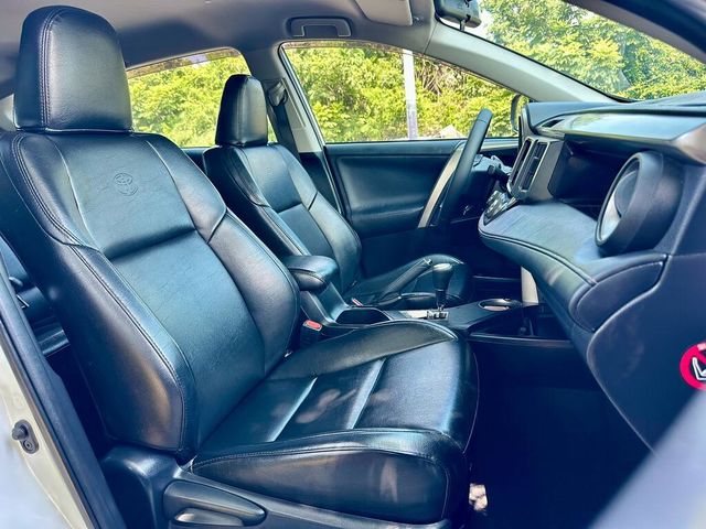 TOYOTA豐田 RAV4  第6張相片