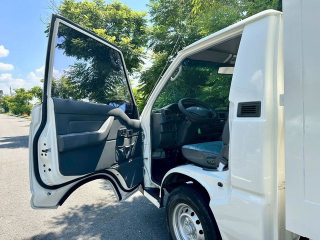 MITSUBISHI三菱 DELICA  第14張相片
