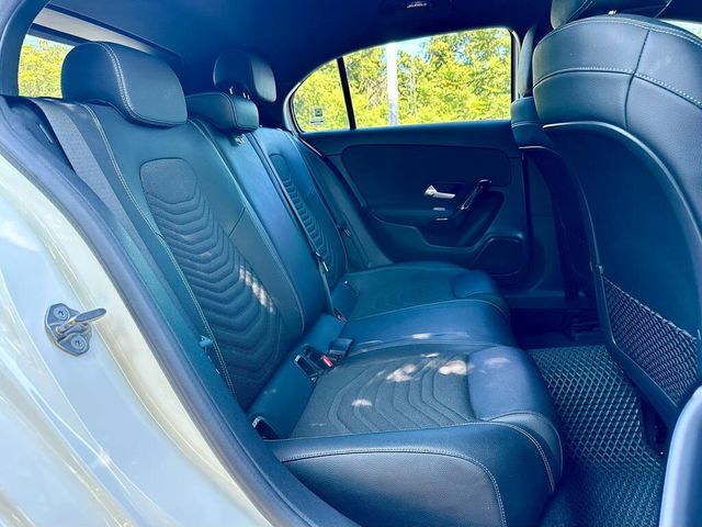 M-BENZ賓士 A180  第8張相片