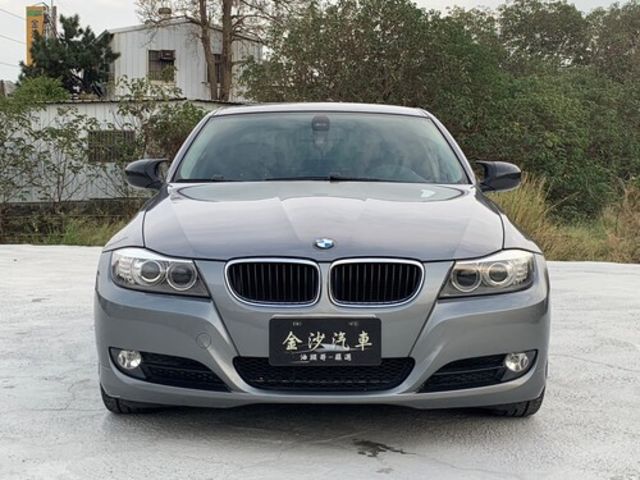 BMW寶馬 320I SEDAN ZA  第3張相片