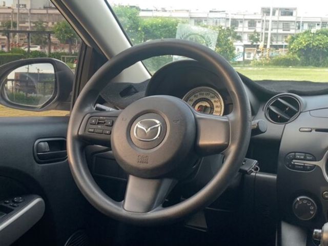 MAZDA馬自達 MAZDA 2  第6張相片