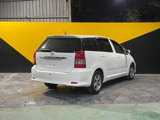 TOYOTA豐田 WISH  第2張相片