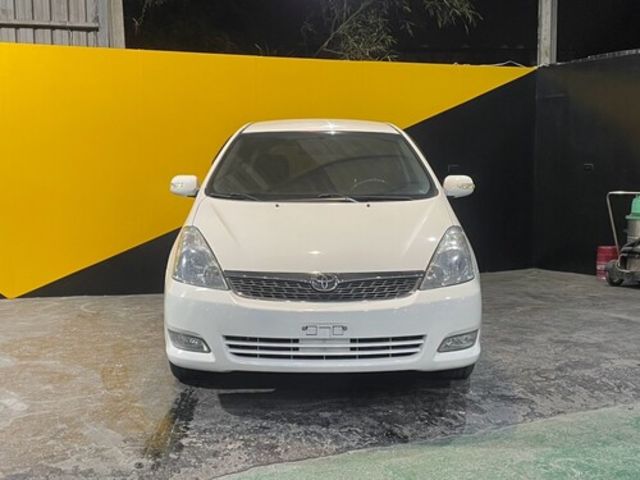 TOYOTA豐田 WISH  第3張相片