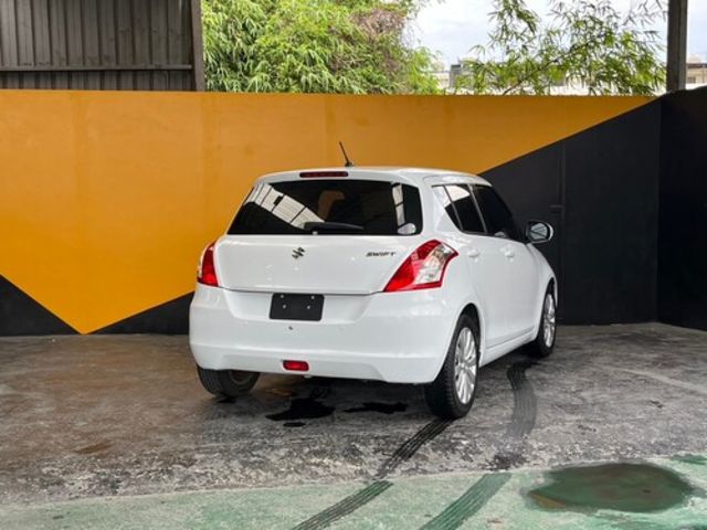 SUZUKI鈴木 SWIFT  第2張相片