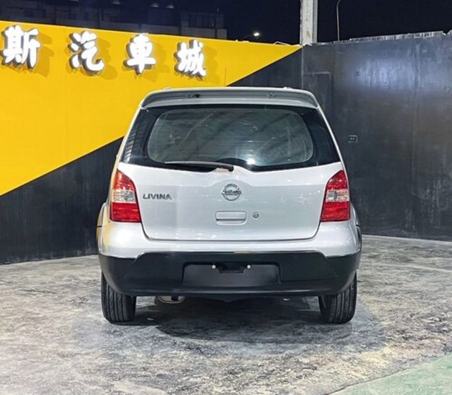 NISSAN日產 LIVINA  第4張相片