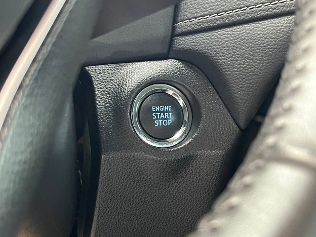 TOYOTA豐田 RAV4  第6張相片