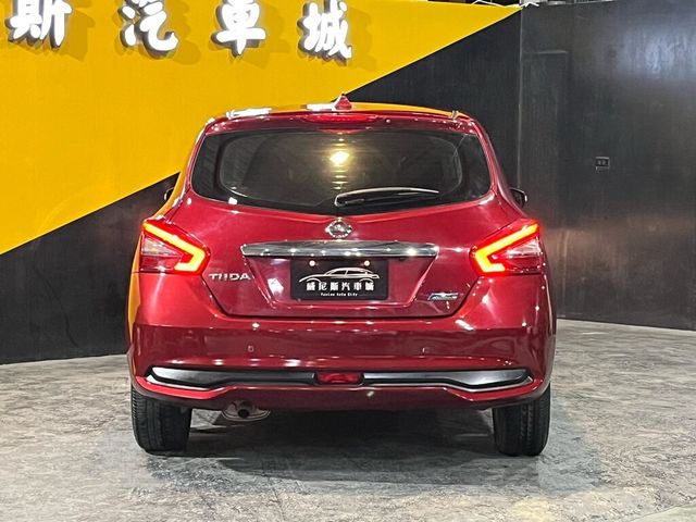NISSAN日產 TIIDA  第4張相片