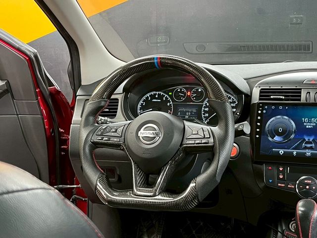 NISSAN日產 TIIDA  第11張相片
