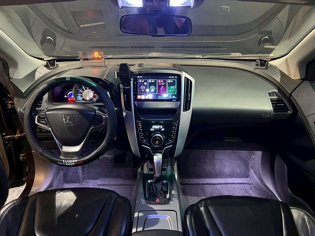 LUXGEN納智捷 U6 TURBO  第5張相片