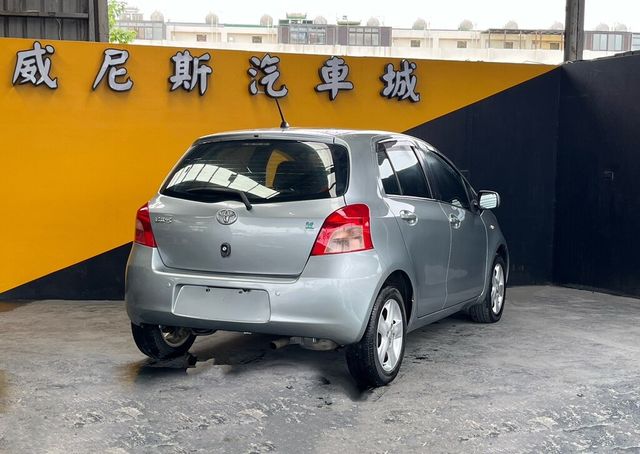 TOYOTA豐田 YARIS  第2張相片