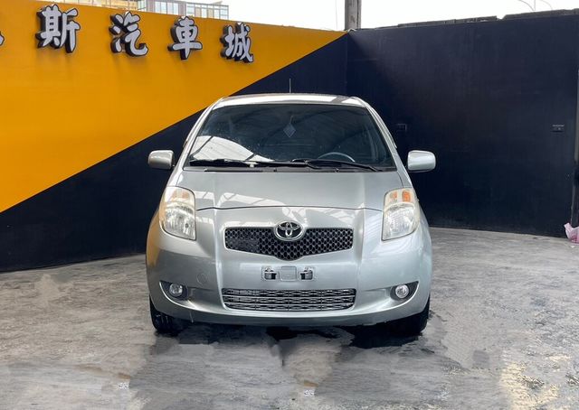 TOYOTA豐田 YARIS  第3張相片