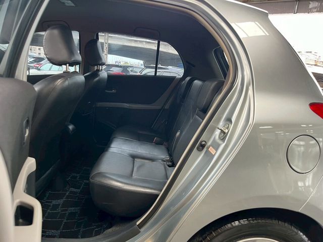 TOYOTA豐田 YARIS  第9張相片