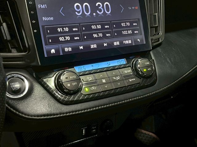 TOYOTA豐田 RAV4  第13張相片