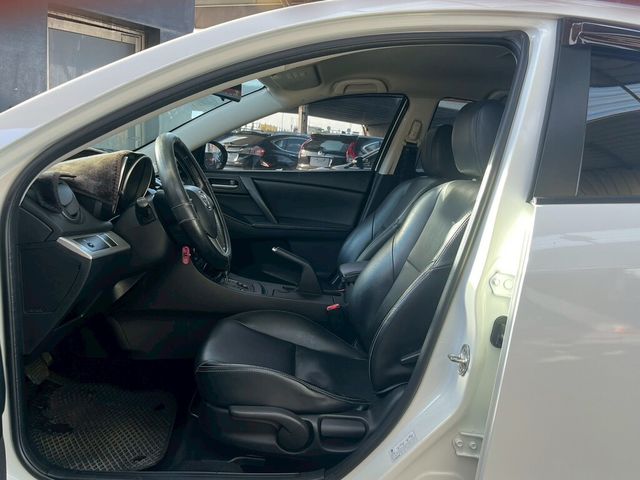 MAZDA馬自達 MAZDA 3  第12張相片