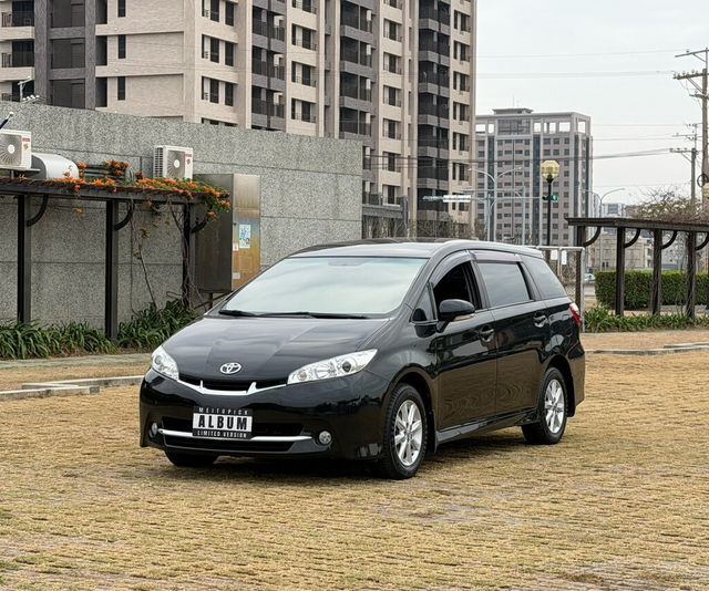 TOYOTA豐田 WISH  第1張相片
