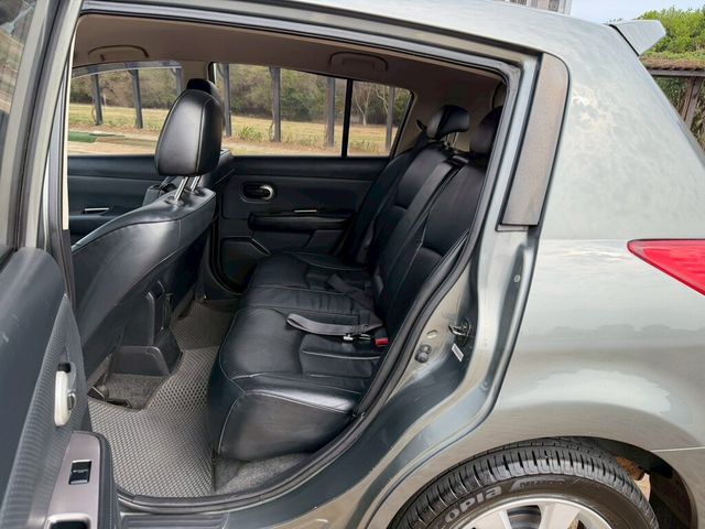 NISSAN日產 TIIDA  第7張相片