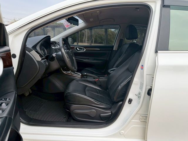 NISSAN日產 SENTRA  第8張相片