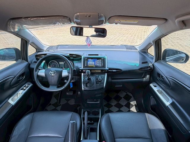 TOYOTA豐田 WISH  第7張相片