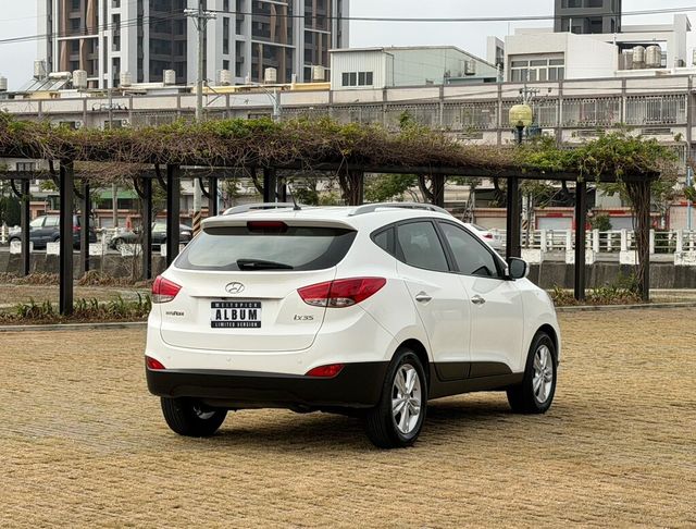 HYUNDAI現代 IX35  第2張相片