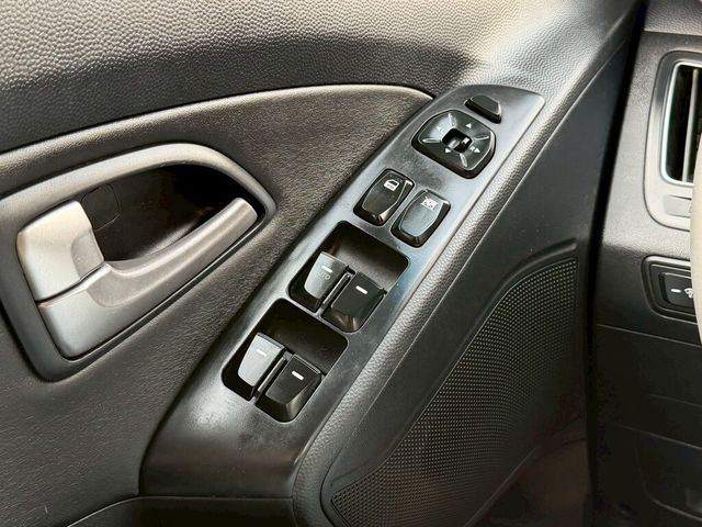 HYUNDAI現代 IX35  第13張相片