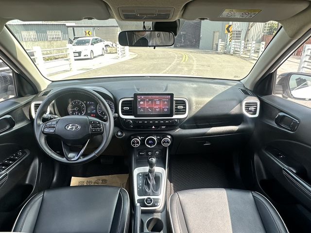 HYUNDAI現代 VENUE  第4張相片