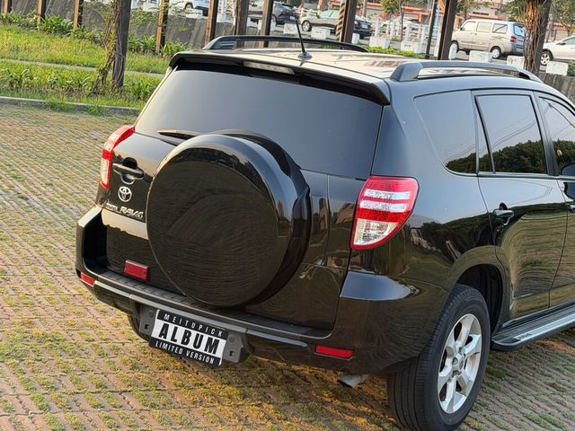 TOYOTA豐田 RAV4  第5張相片