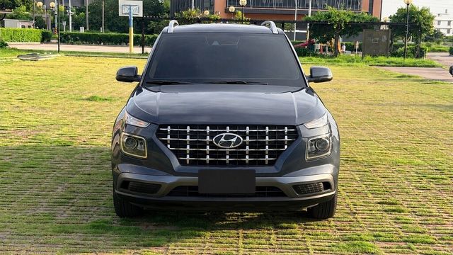 HYUNDAI現代 VENUE  第3張相片