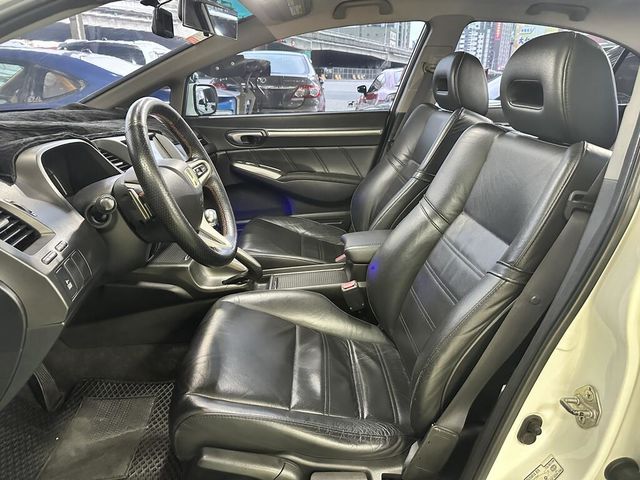 HONDA本田 CIVIC  第5張相片