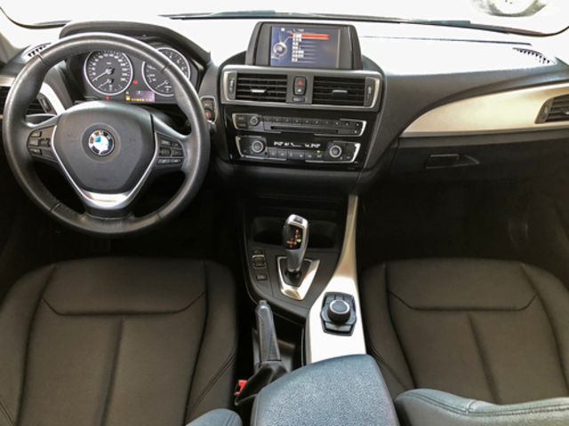 BMW寶馬 118I  第7張相片