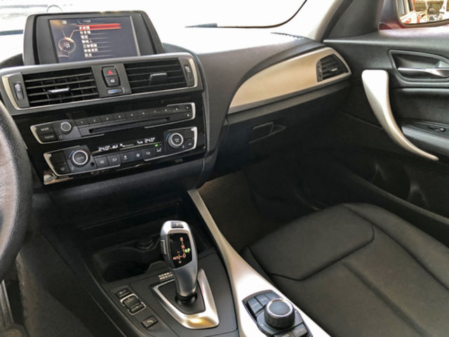 BMW寶馬 118I  第13張相片
