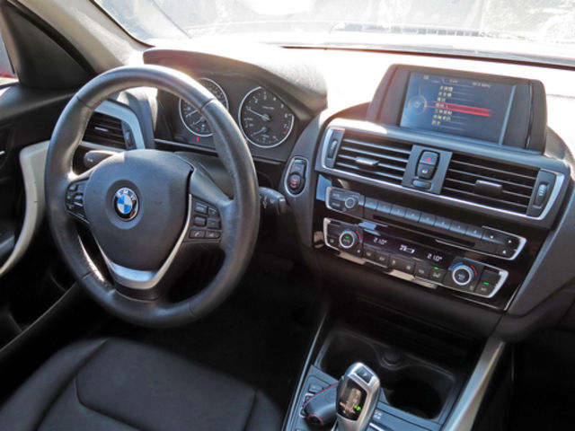 BMW寶馬 118I  第16張相片